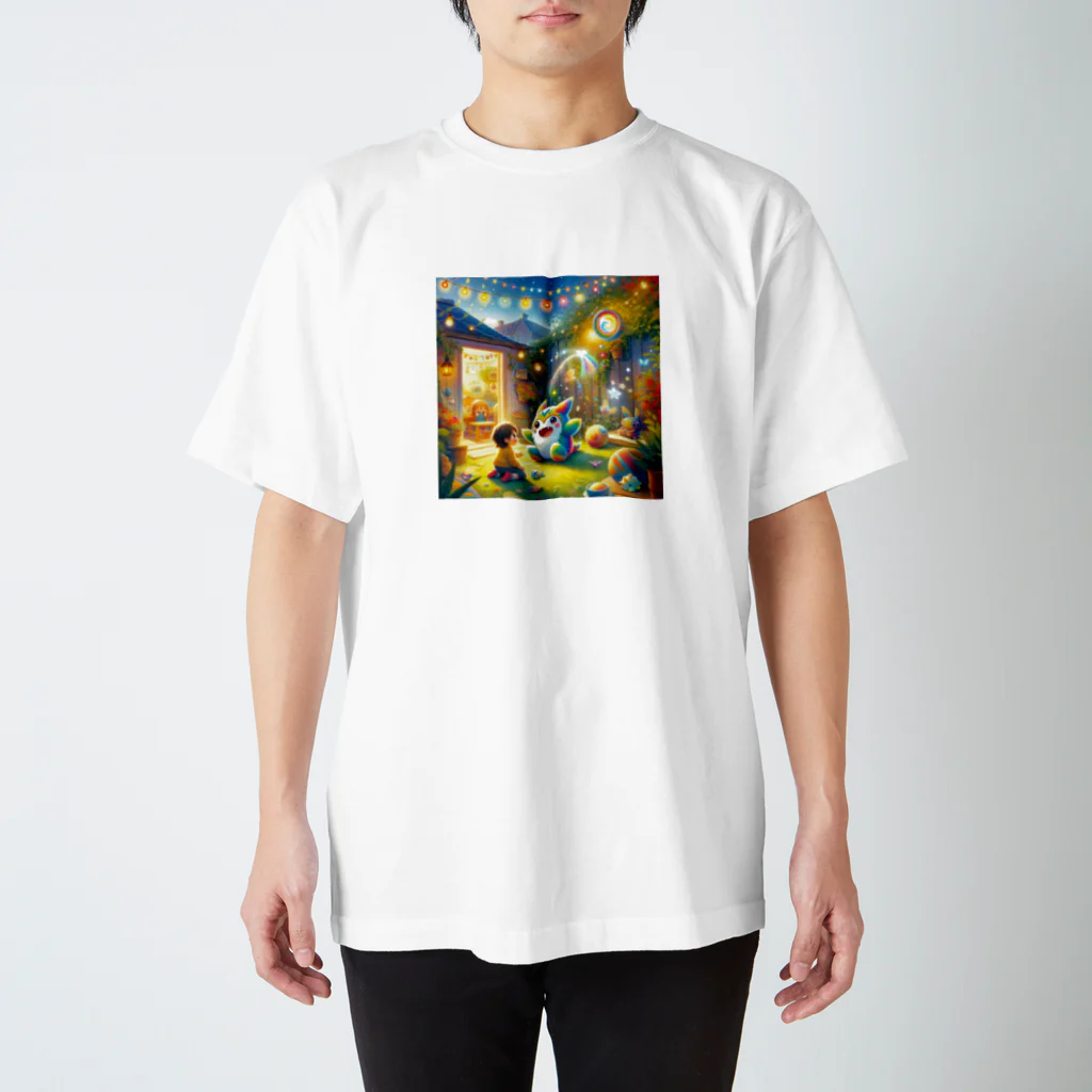 ほっこり絵音舎のふしぎなおともだち Regular Fit T-Shirt