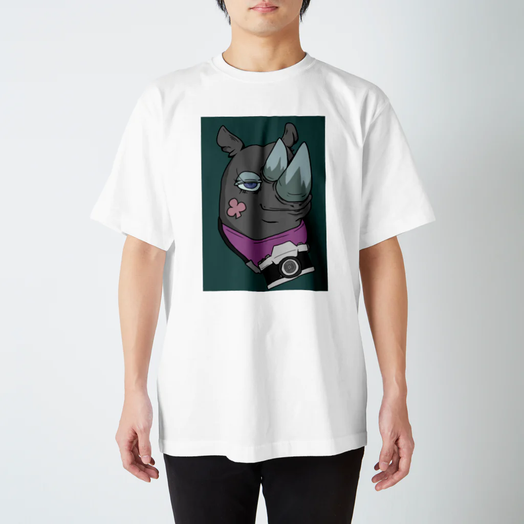 負け犬の遠吠えのカメラとサイ Regular Fit T-Shirt