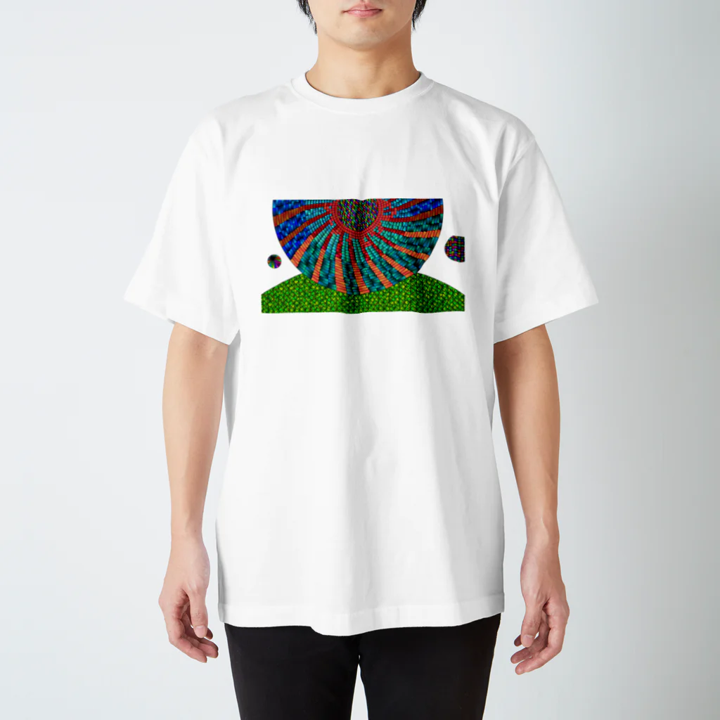 「と」 by TibaltのSun Regular Fit T-Shirt