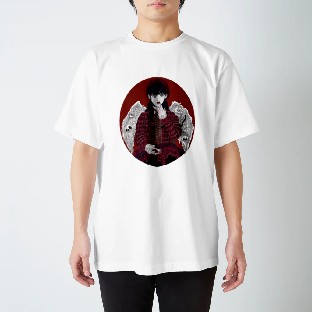 天獄の赤と少女 Regular Fit T-Shirt