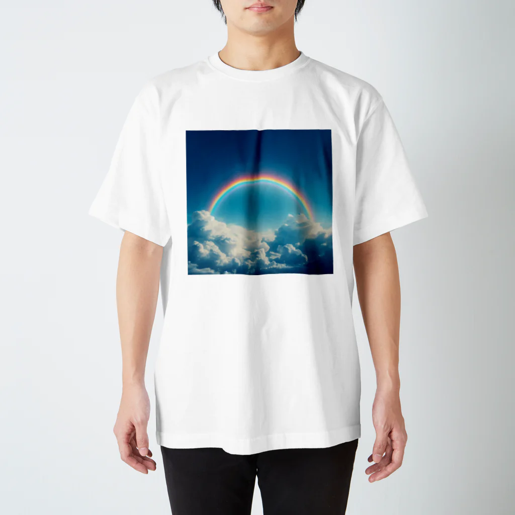 青と緑の青い空と虹 Regular Fit T-Shirt