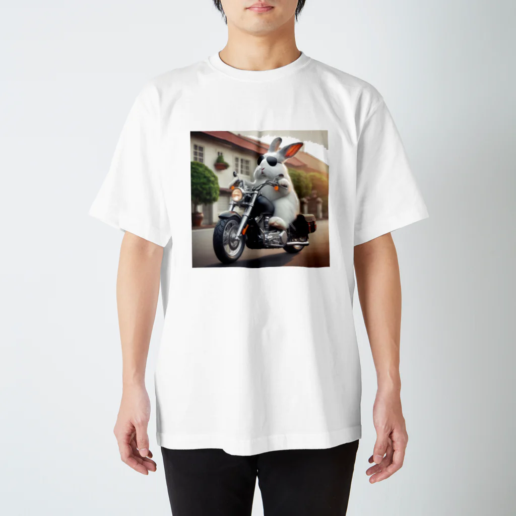 やんちゃな動物達のやんバニー　バイクver Regular Fit T-Shirt