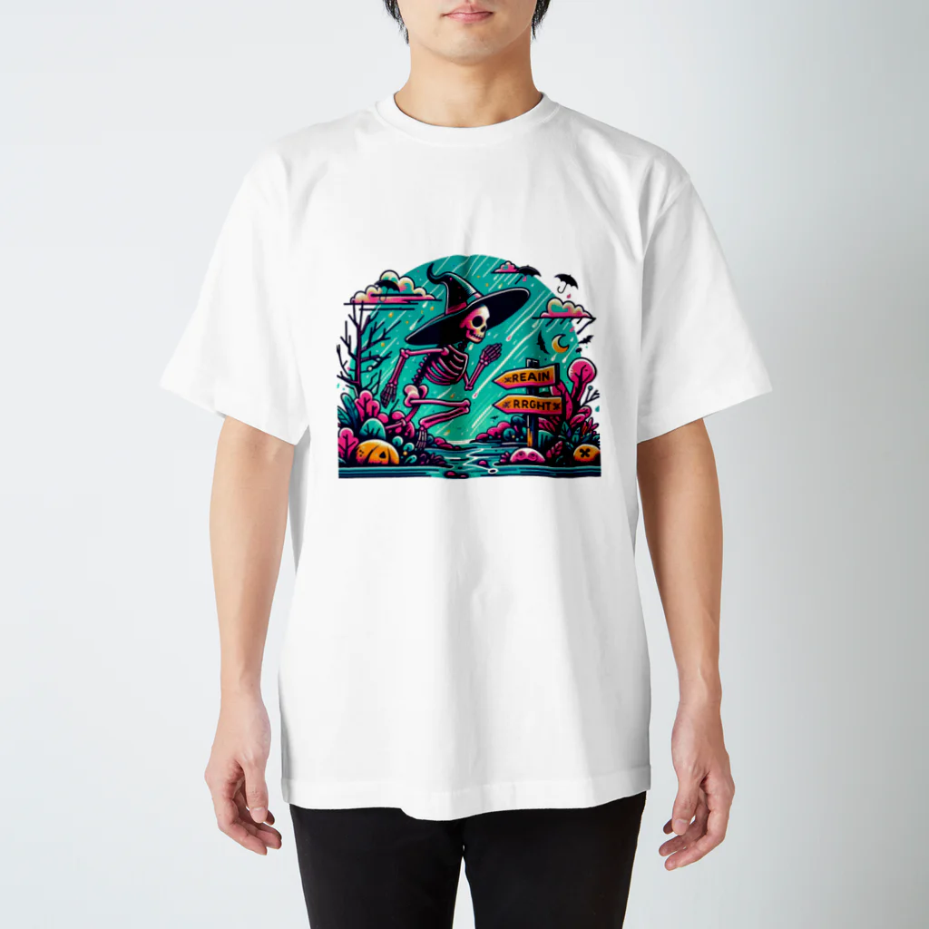 かるるんショップの骸骨紳士シリーズ　雨ニモマケズ、風ニモマケズ Regular Fit T-Shirt