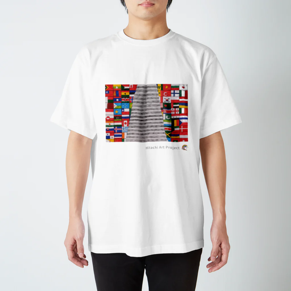 ひたちアートプロジェクト　Hitachi Art Projectの第9回公募展　終わりのない平和への階段 Regular Fit T-Shirt