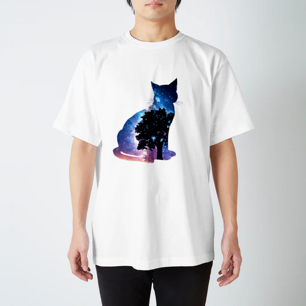 猫との風景の星空と猫_008 スタンダードTシャツ