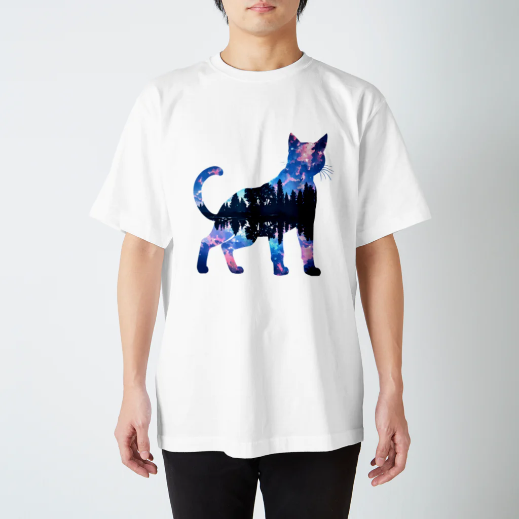 猫との風景の星空と猫_009 Regular Fit T-Shirt