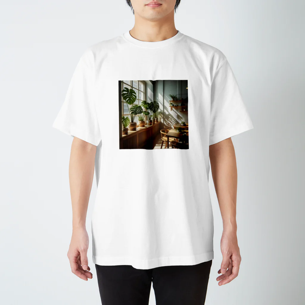 hana3hana3のモンステラ Regular Fit T-Shirt