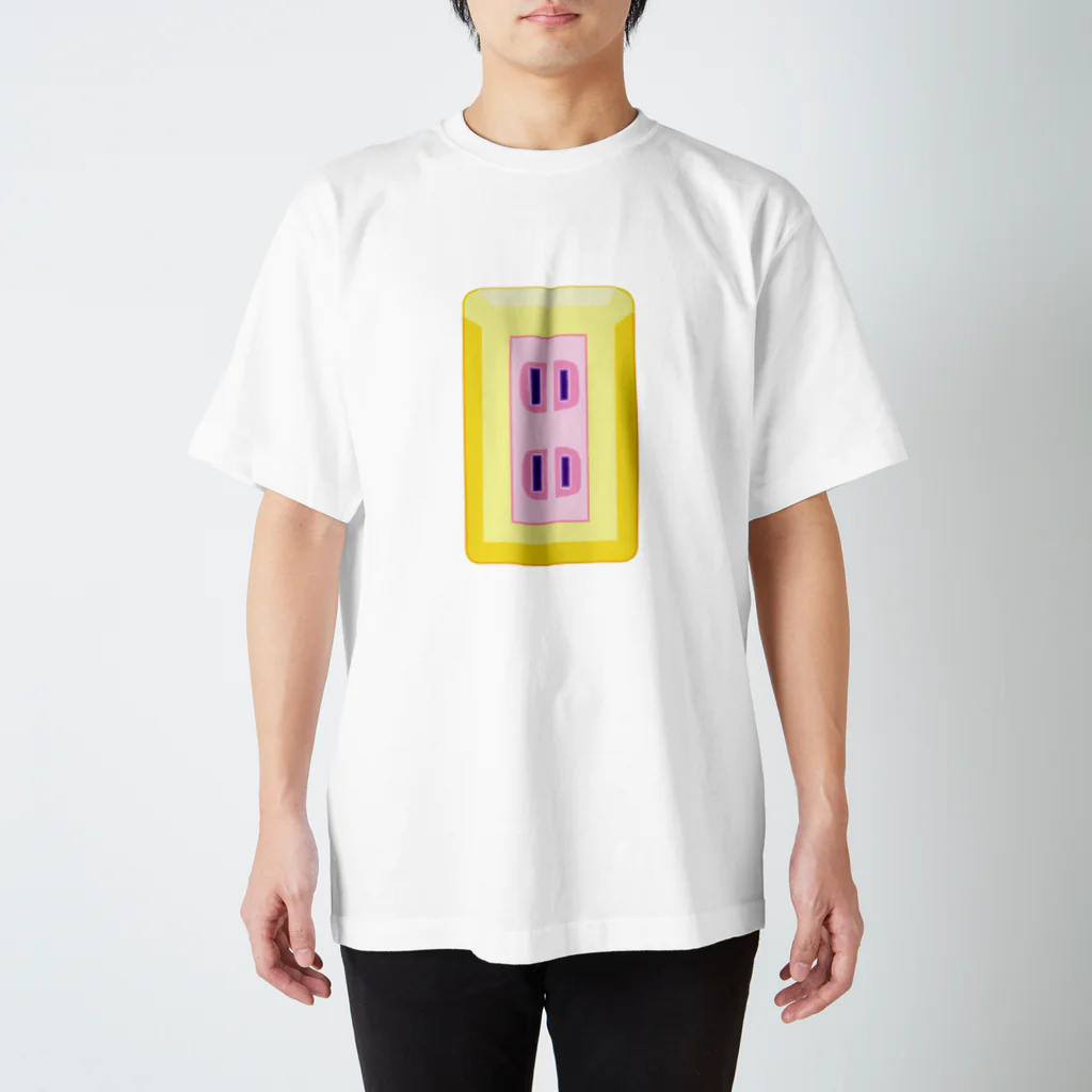 Cocohashop*のコンセント Regular Fit T-Shirt