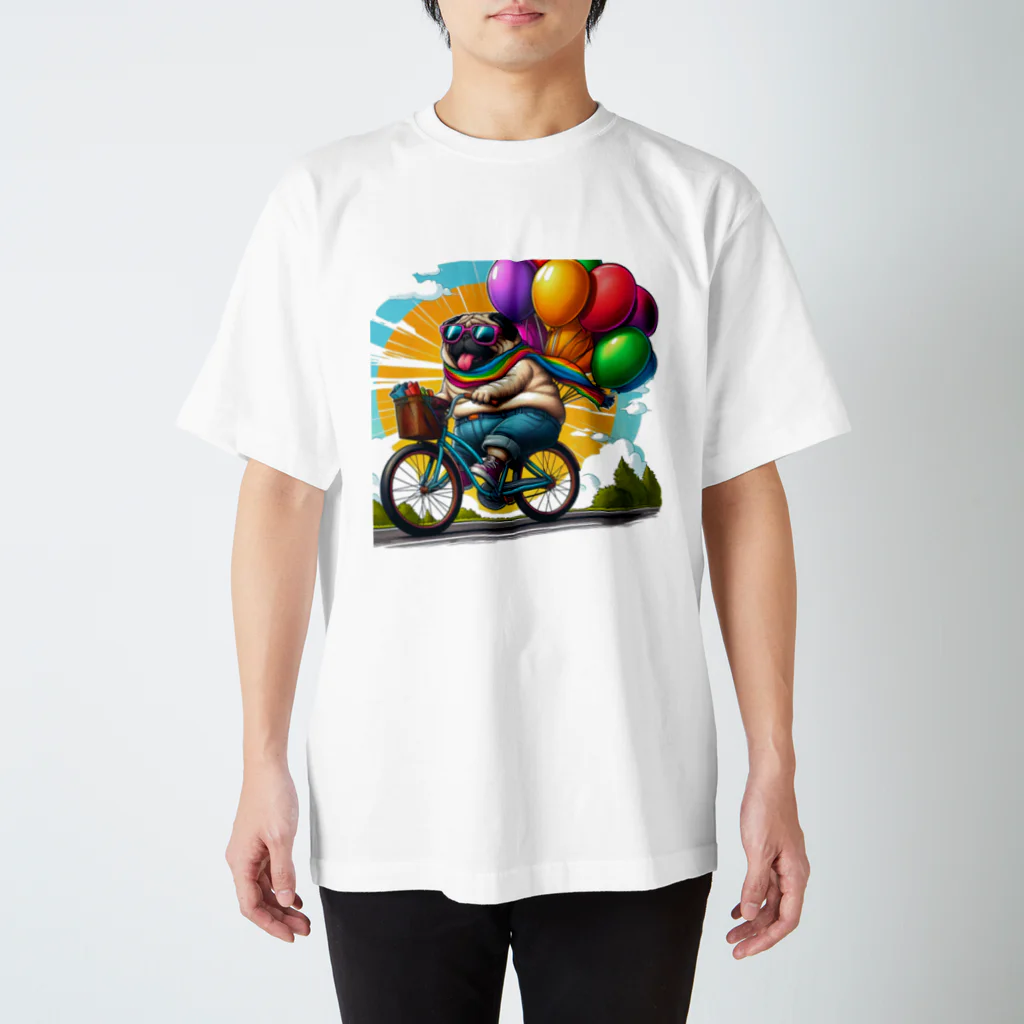 wonderfulのサイクリングパグ Regular Fit T-Shirt