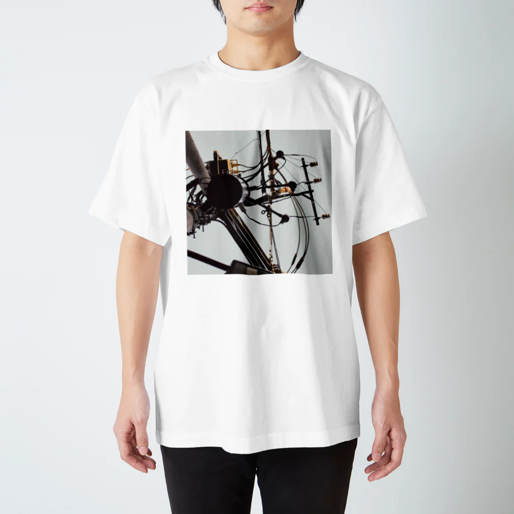 つむぎの電線4 Regular Fit T-Shirt