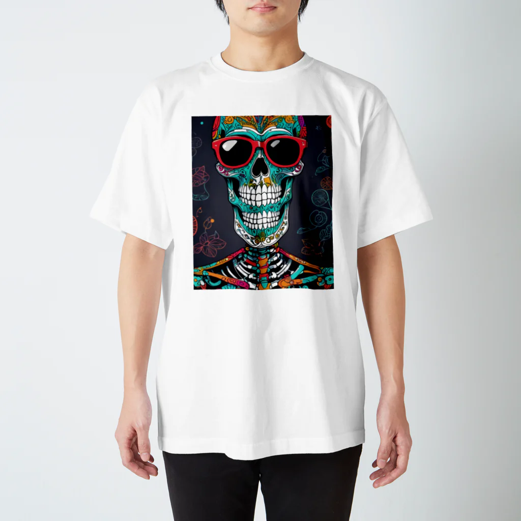 Skeletonのダイナミックなガイコツアート！ スタンダードTシャツ