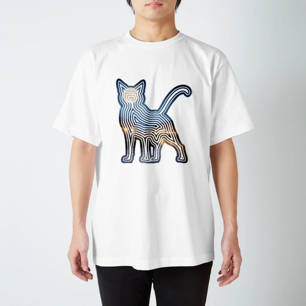 猫との風景の風景_夜景と猫002 Regular Fit T-Shirt