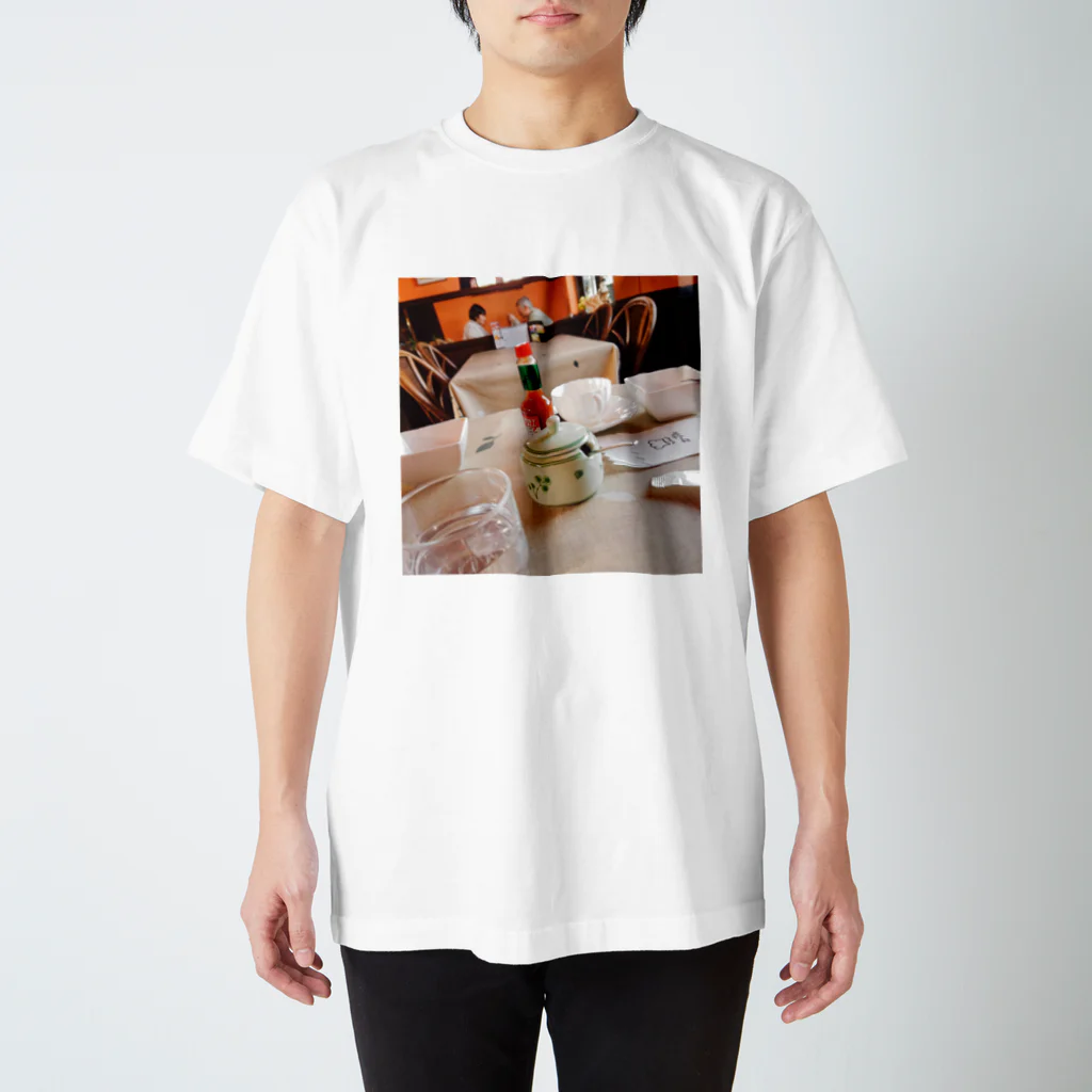 ちるのかわいいひと Regular Fit T-Shirt