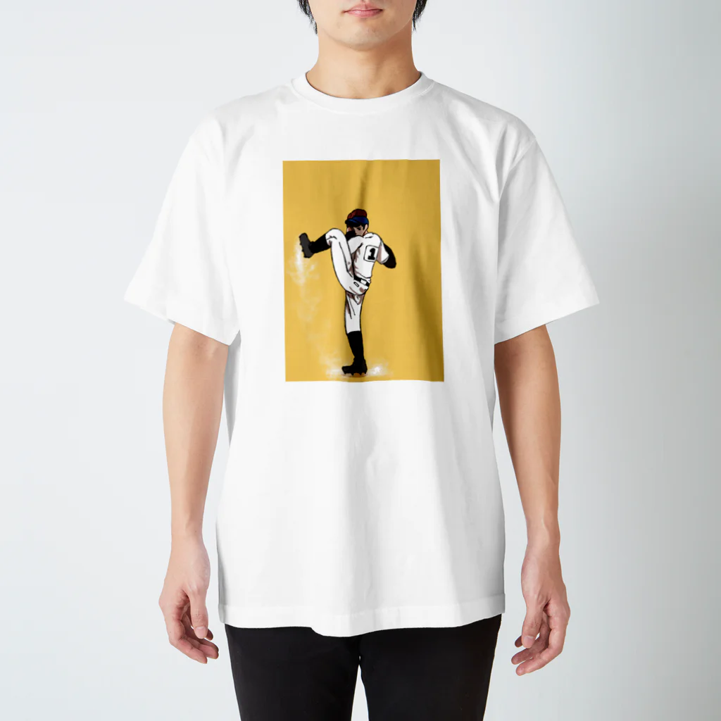 カレンのピッチャー Regular Fit T-Shirt