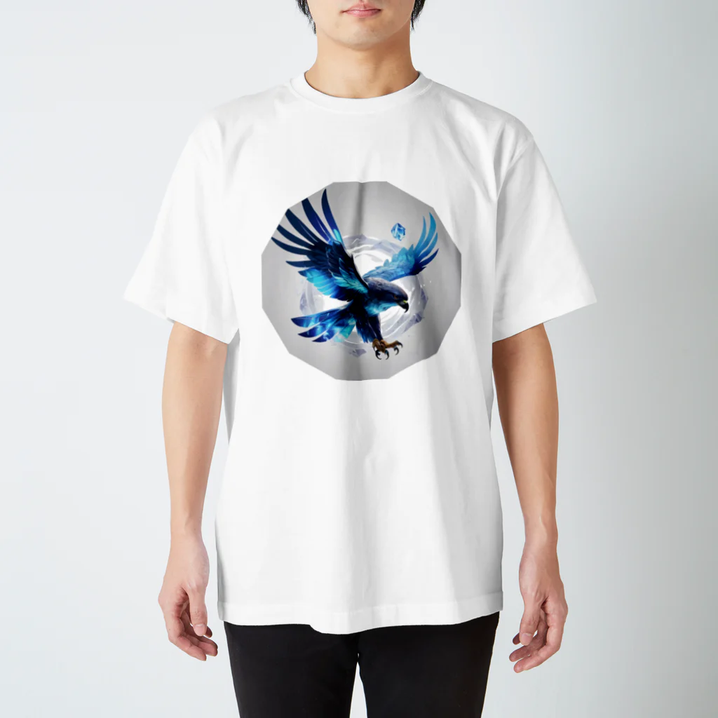 chibi_hikariのSoaring blue hawk Regular Fit T-Shirt