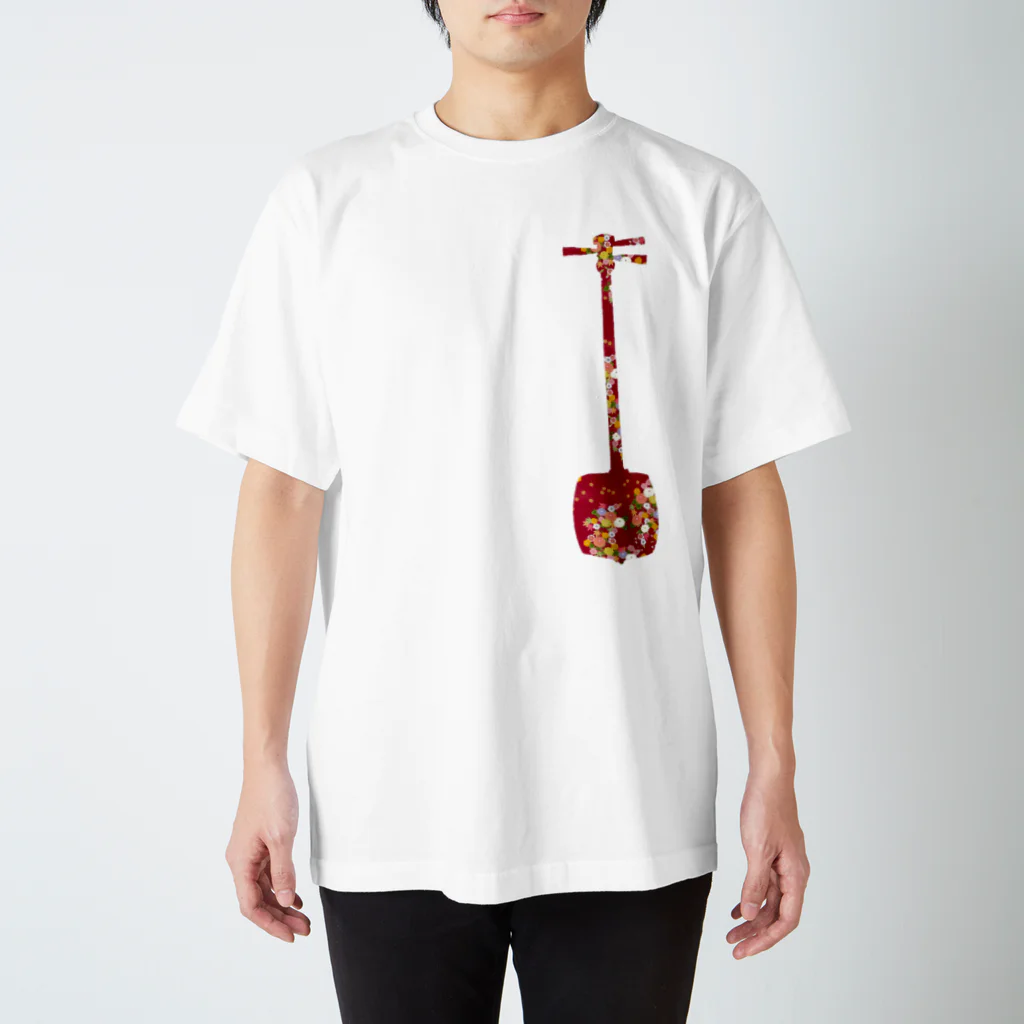 津軽三味線などの和柄三味線（赤） Regular Fit T-Shirt