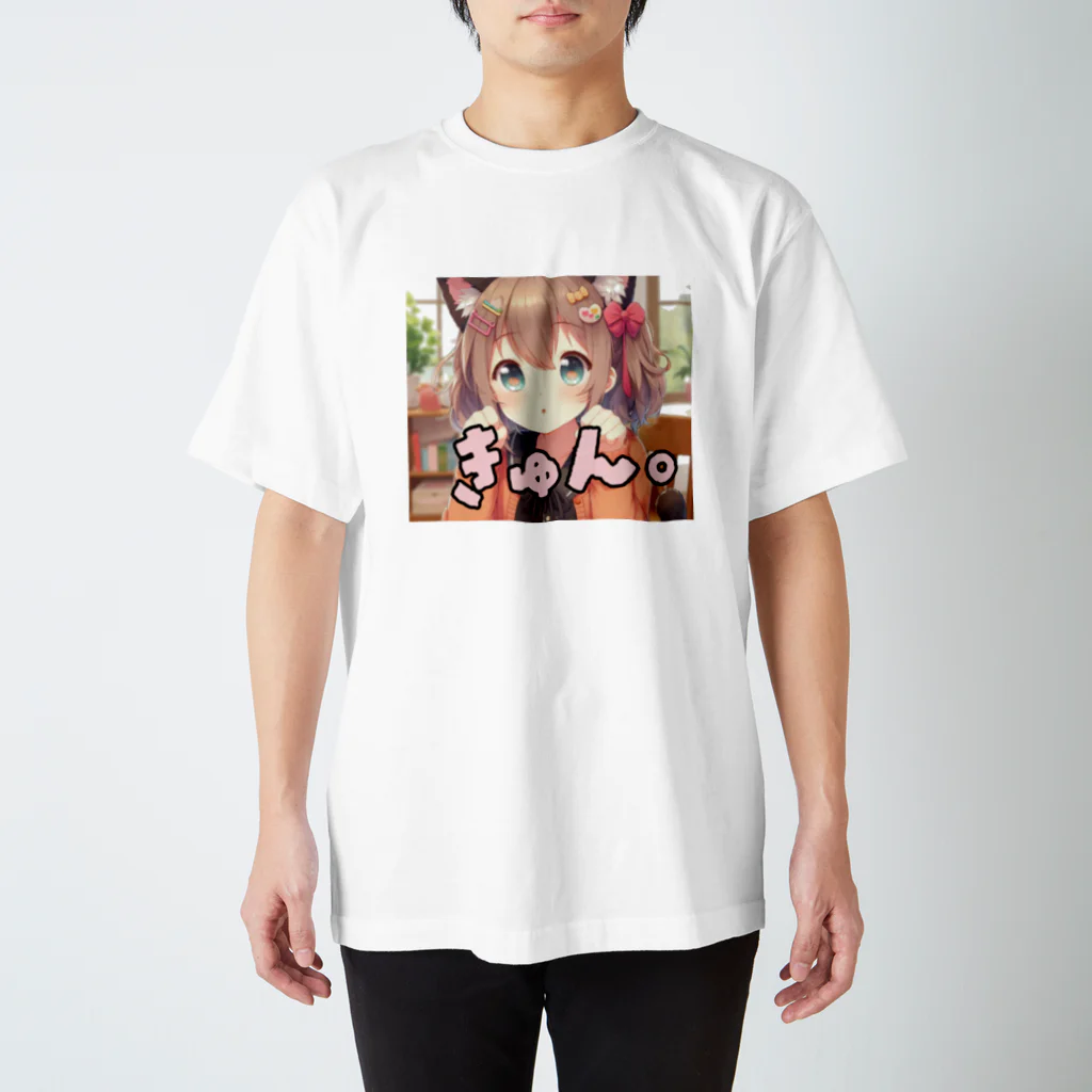 ＨNDのにゃんこちゃん Regular Fit T-Shirt