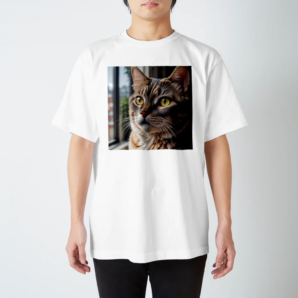 akatonbo1240の飼い主と愛情深いコミュニケーションを楽しむかわいいネコの姿🐱 Regular Fit T-Shirt