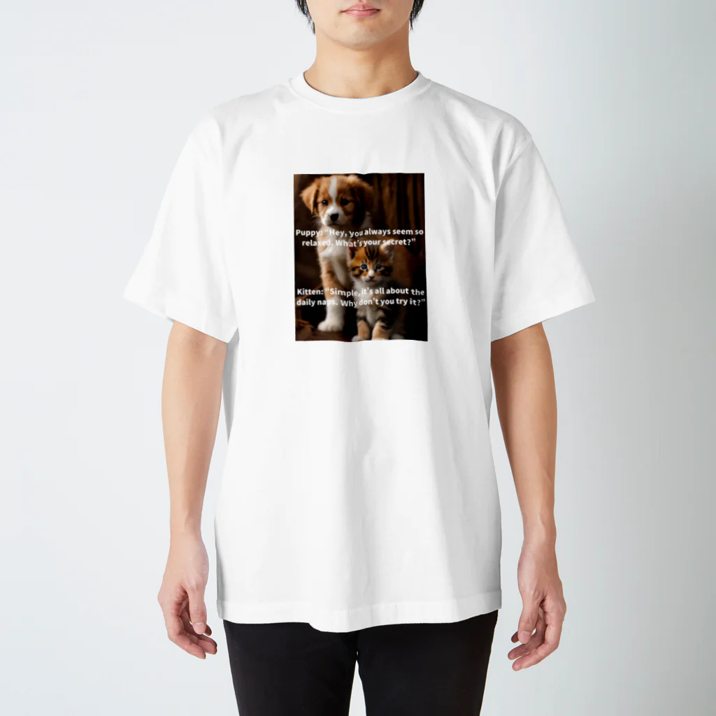 Canvas_Teesの①子犬と子猫のカワイイ会話TシャツVol.1 ［リラックスが人生の極意!✨①］ Regular Fit T-Shirt