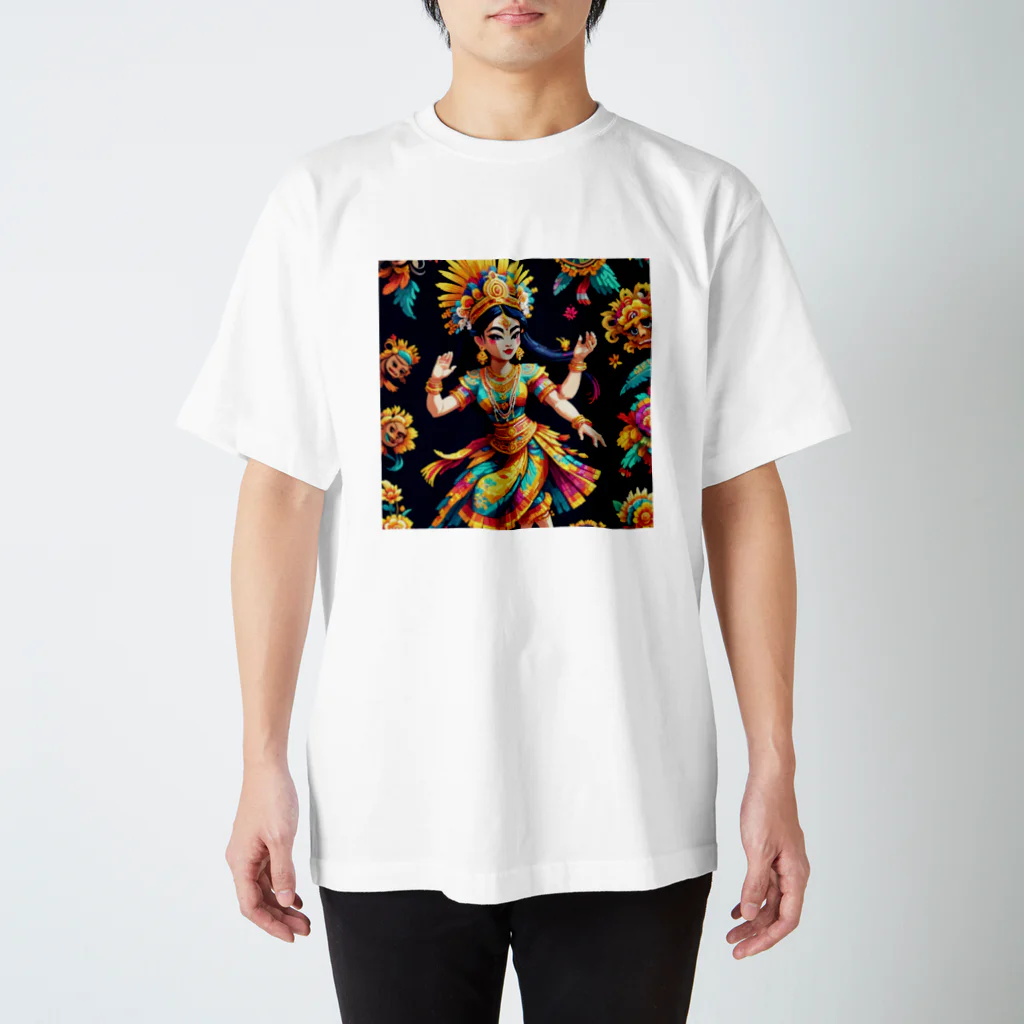 South East Asia culture shopの【東南アジアのカルチャーシリーズ】バリのダンサー Regular Fit T-Shirt