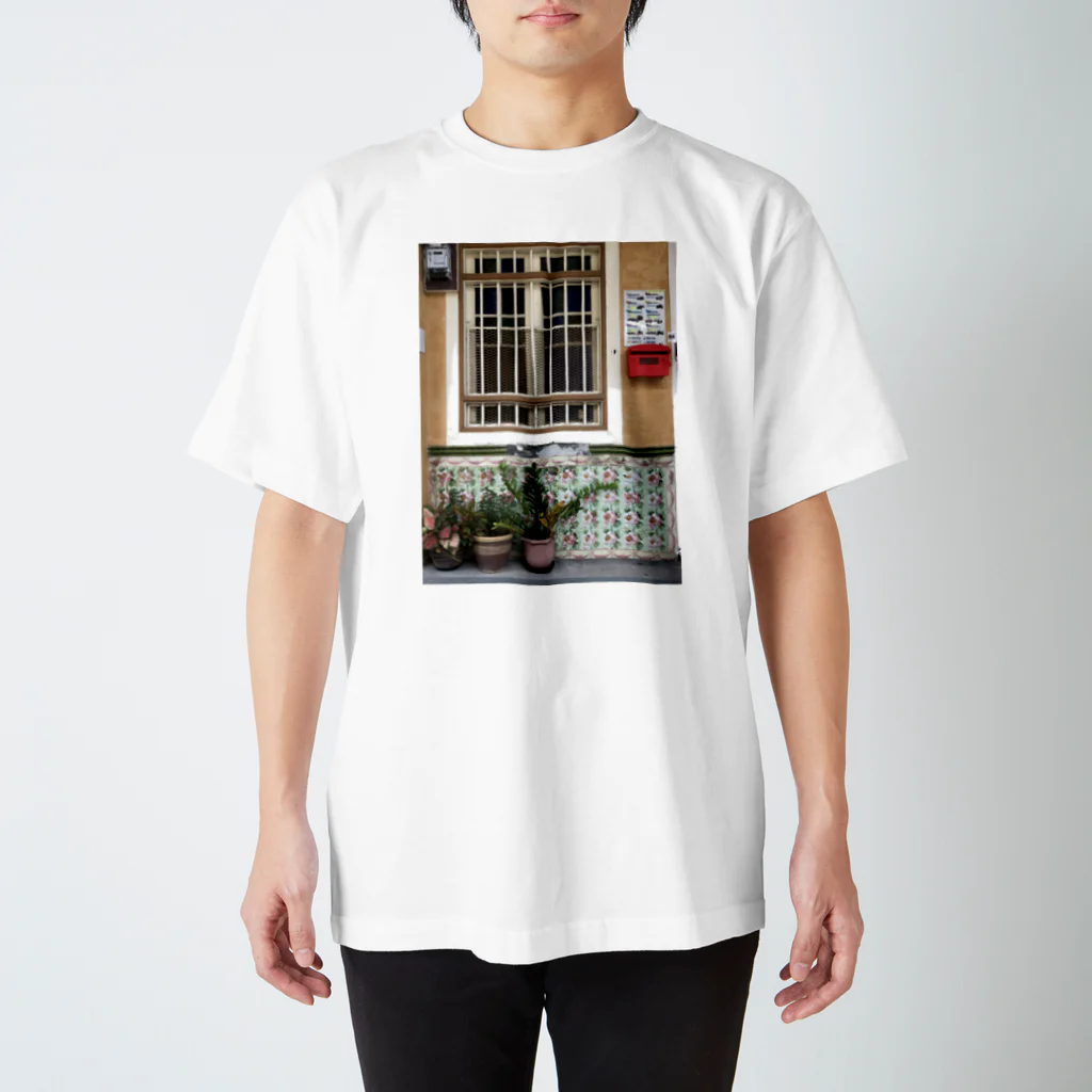 NonnonのGeorge town スタンダードTシャツ