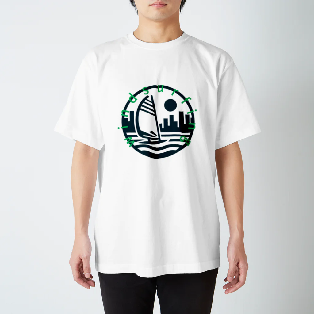 Mt_Pear_Designのwindsurfing city Regular Fit T-Shirt