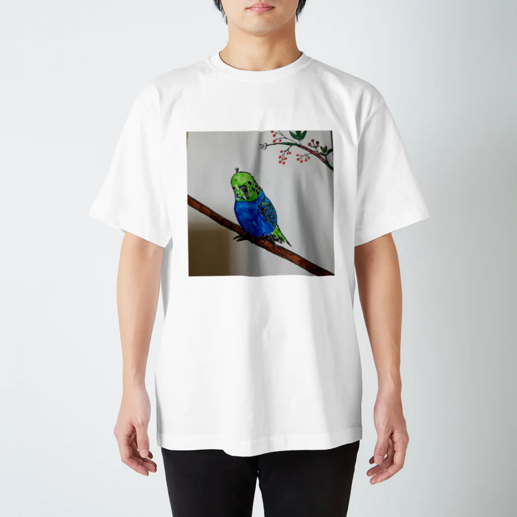 ryuu0509の止まり木で休む鳥さん スタンダードTシャツ