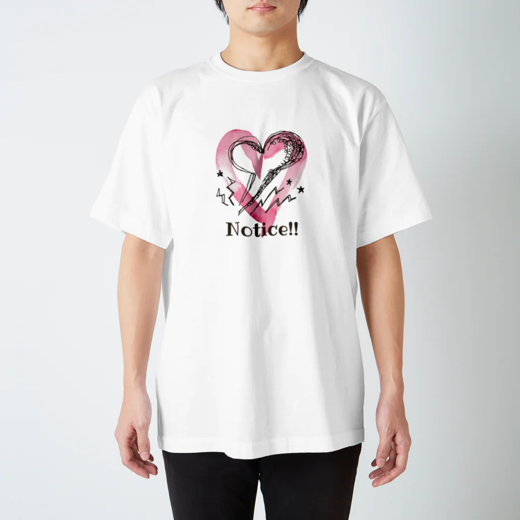 KOMARUのNoticeシリーズ Regular Fit T-Shirt