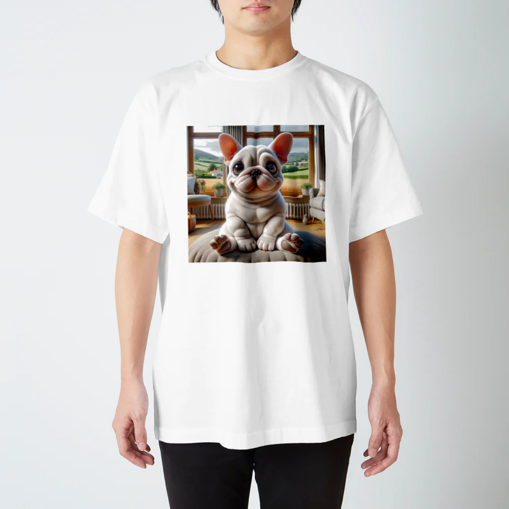 MysticArtworksの「ピエール」という名前のフレブルくん Regular Fit T-Shirt