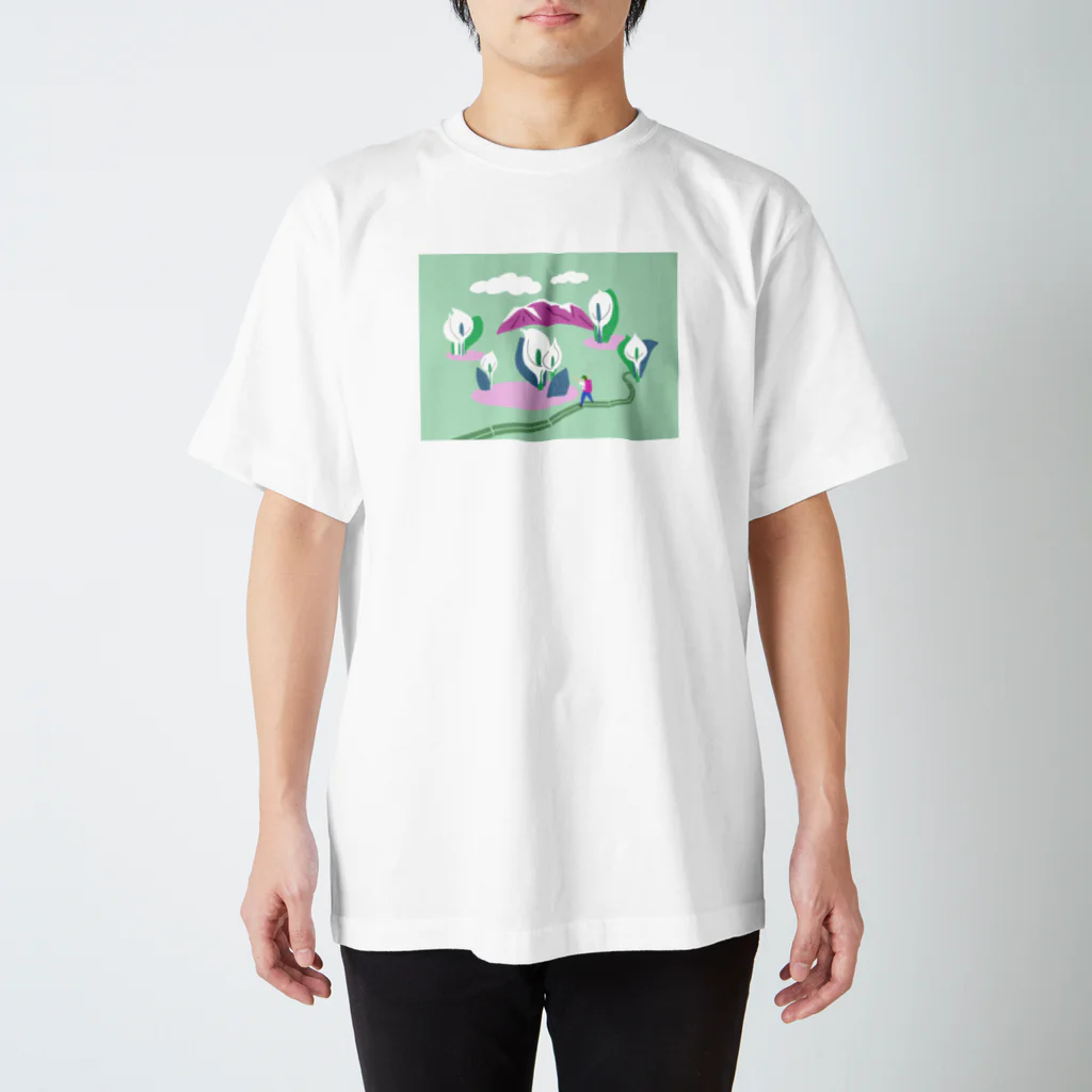 fig-treeのあの水辺　山と水芭蕉　グリーン Regular Fit T-Shirt