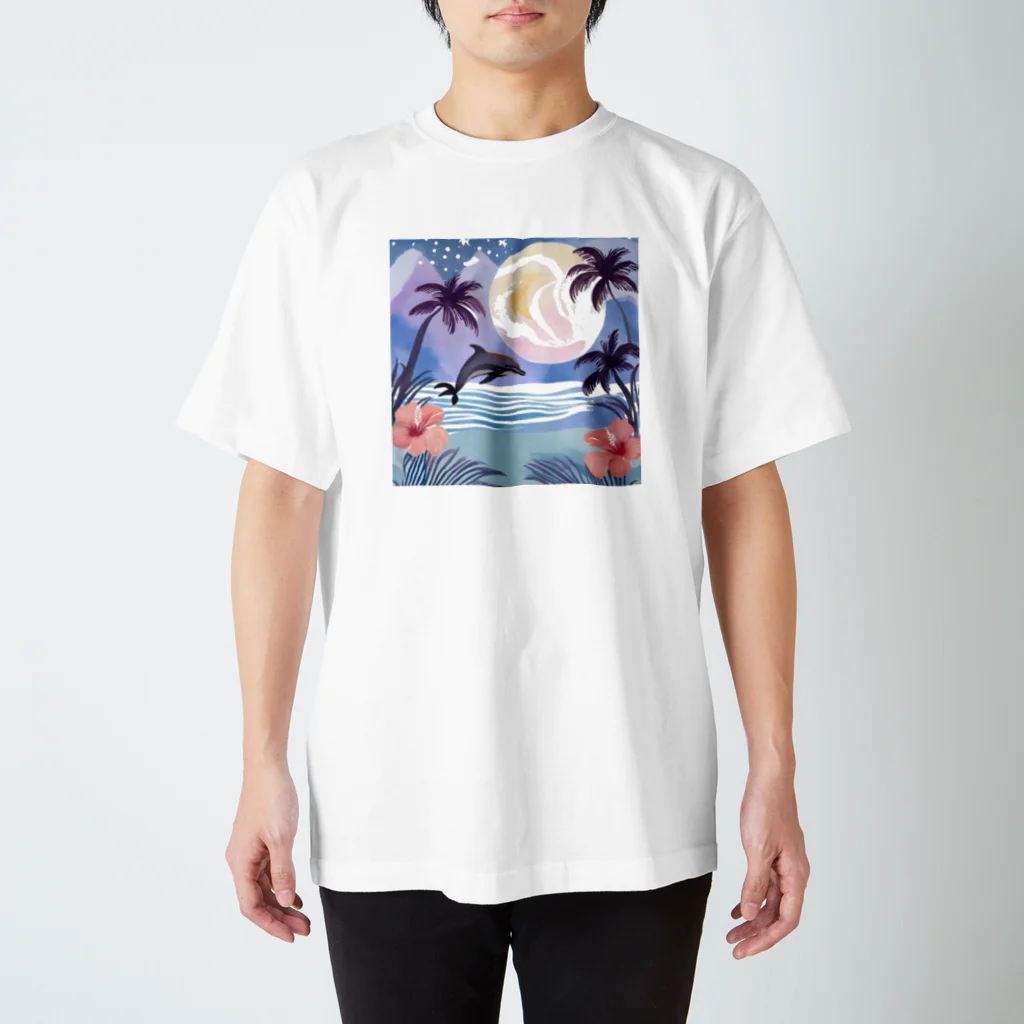 ハワイライフのイルカと満月 Regular Fit T-Shirt