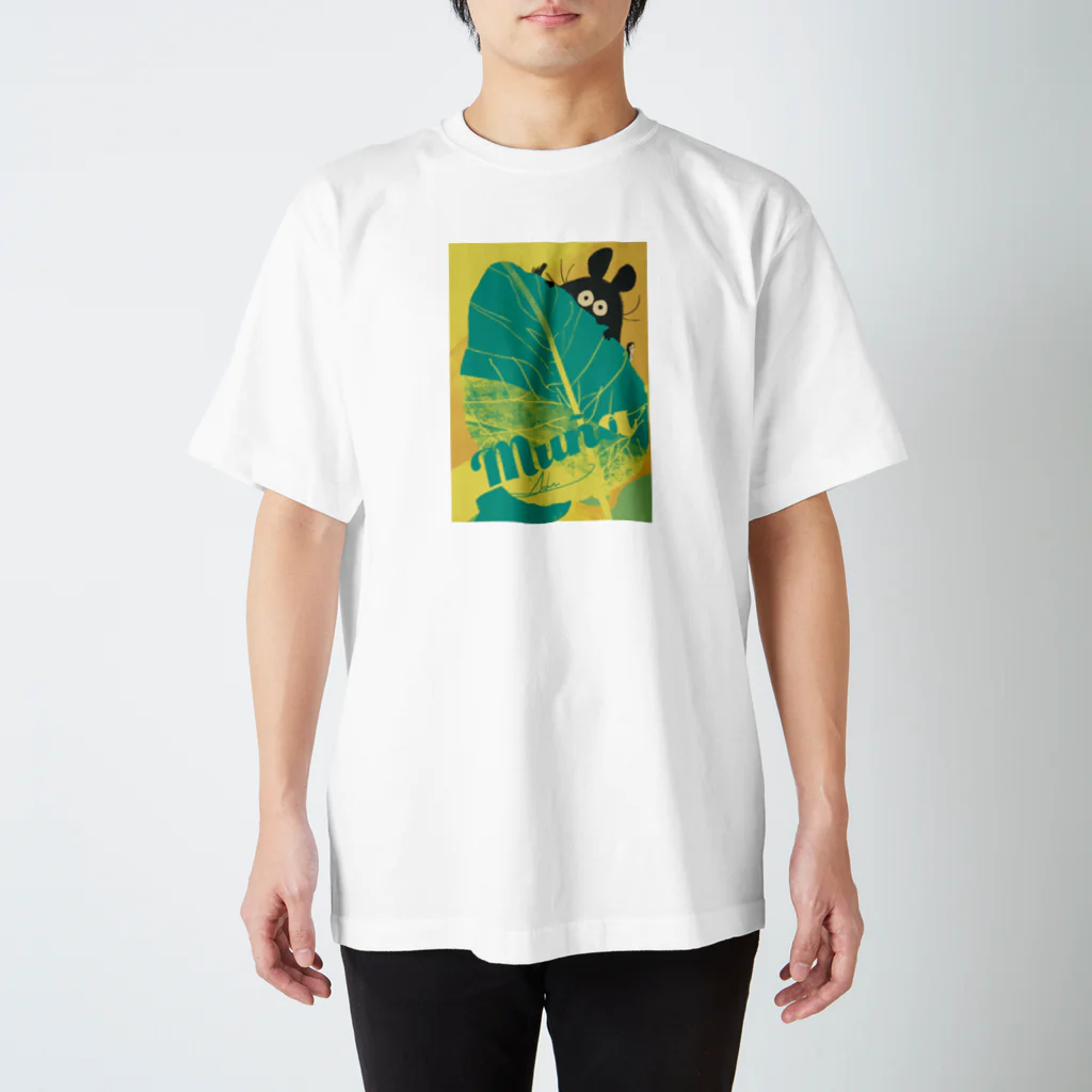Líneas de aska “Askaの紙上絵”のMuña(ムーニャ) Regular Fit T-Shirt