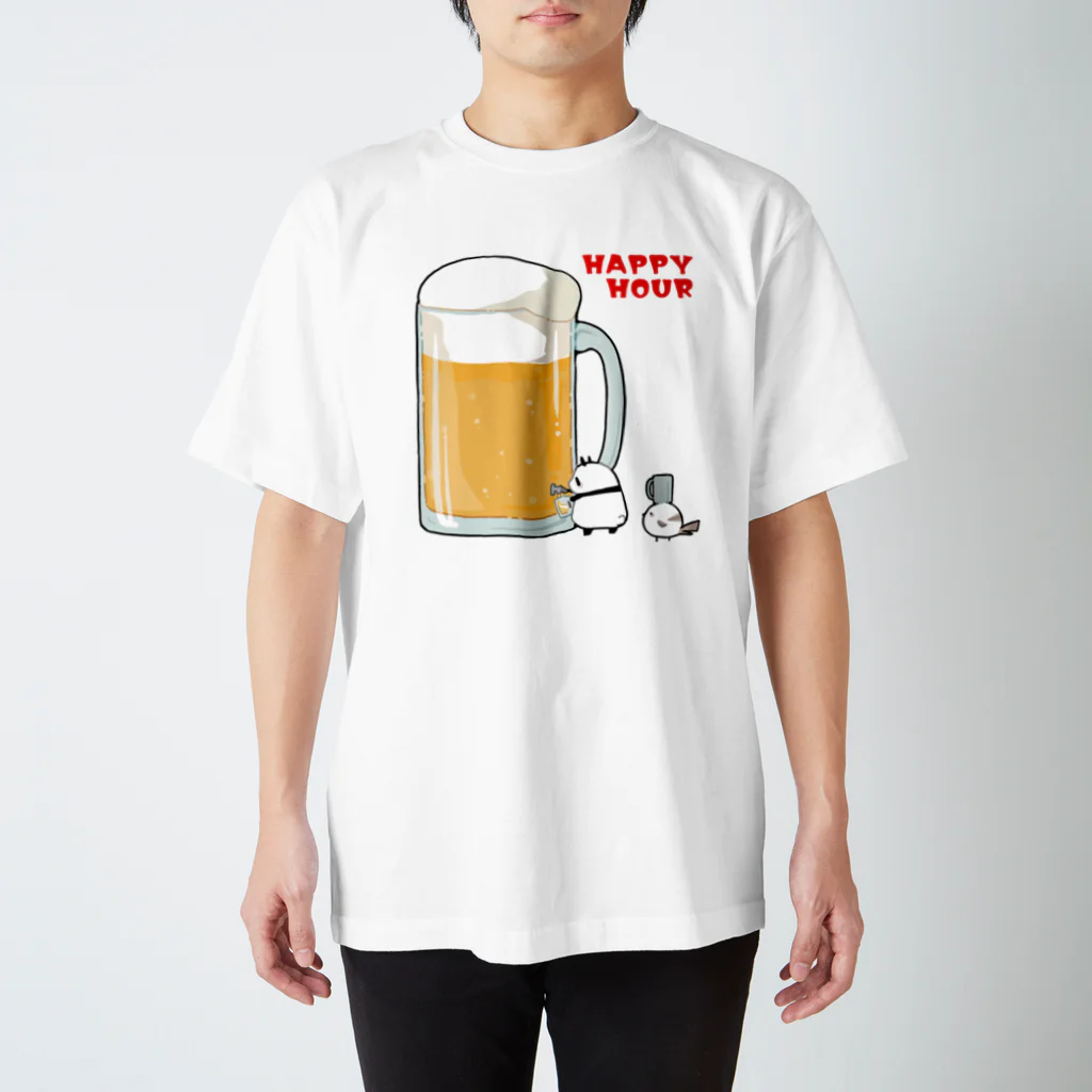 うさやのハッピーアワーでビール祭りを開催するパンダとシマエナガ Regular Fit T-Shirt