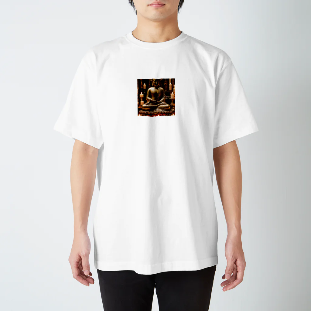 Take-chamaの【注目のパワースポット】神聖な雰囲気ただよう「祝福の仏像」。 Regular Fit T-Shirt