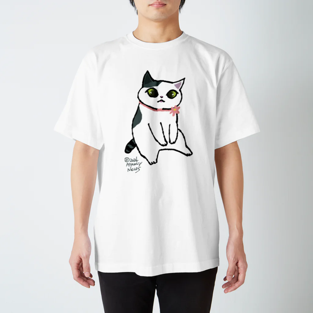 アラミイネコスの白黒ぶちちゃん Regular Fit T-Shirt