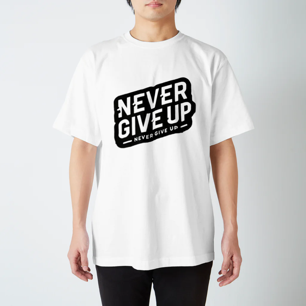 NORI＠fujiyamaのNever Give Up Regular Fit T-Shirt