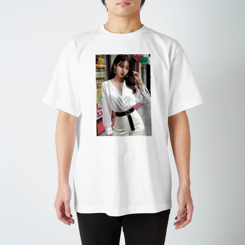 AI美女グラビアアートのおしゃれ美女はいかが？ Regular Fit T-Shirt