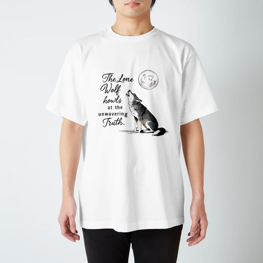 アニマーＴの一匹狼は揺るがない真実に向かって吠える。 AO-00139 Regular Fit T-Shirt