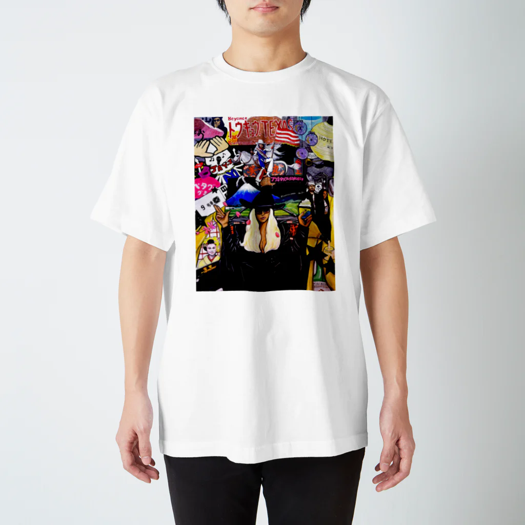 ArikaのQueen in TOKYO, テキサス Regular Fit T-Shirt