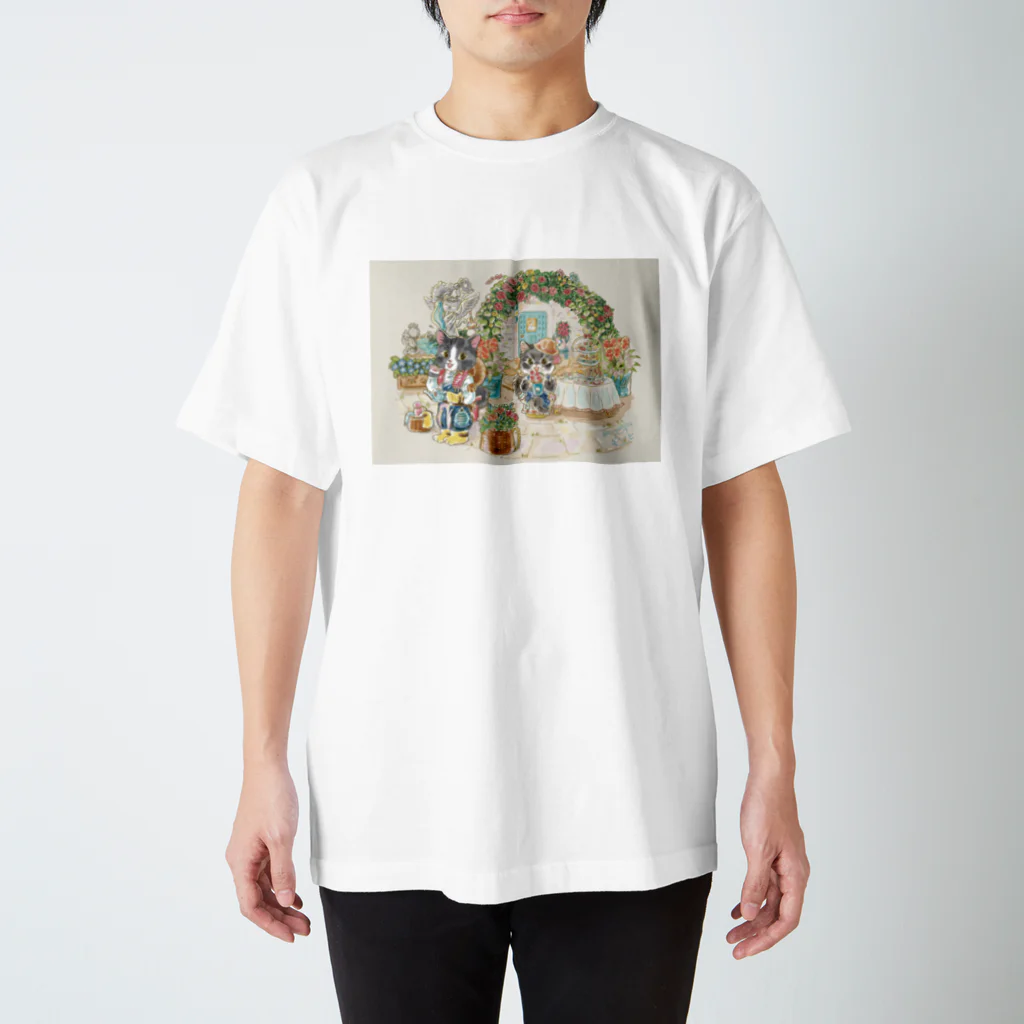 猫のきぬくんのお店の庭師　カイくんとテオくん スタンダードTシャツ