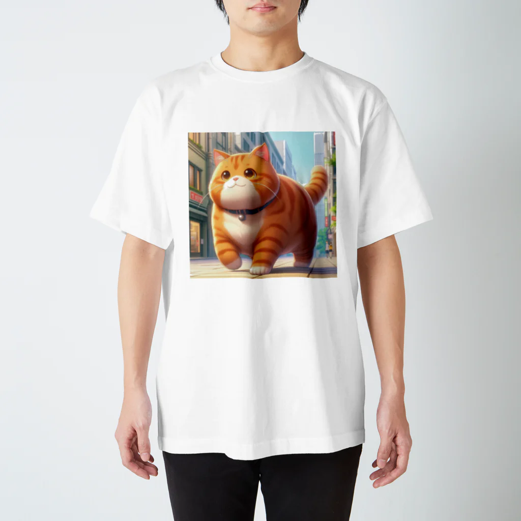 レールファン&スピリチュアルアイテムショップのデブ猫 スタンダードTシャツ