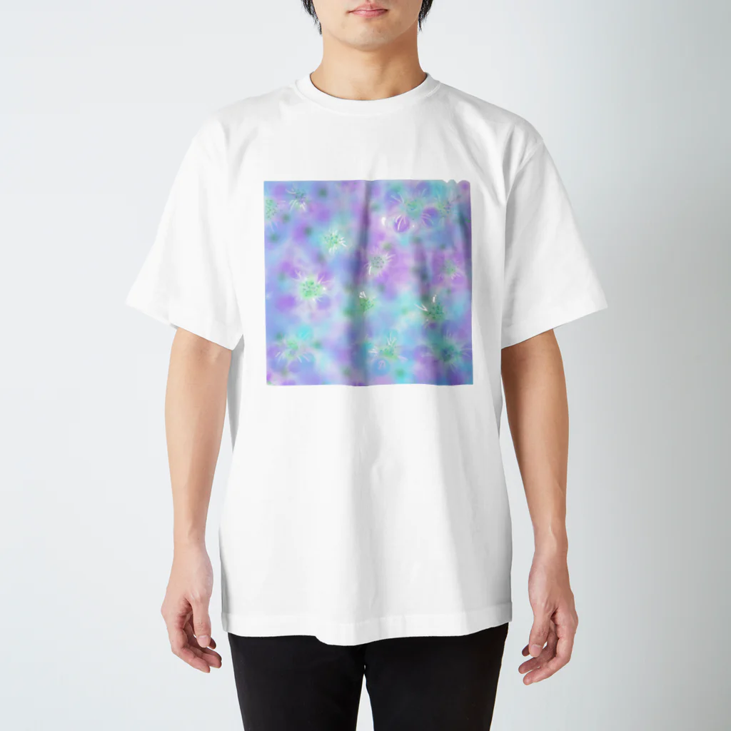 KuROiの紫陽花 Regular Fit T-Shirt