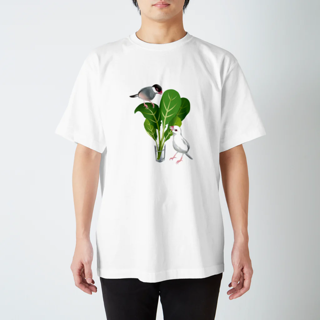 satobuncho8の小松菜と文鳥 Regular Fit T-Shirt