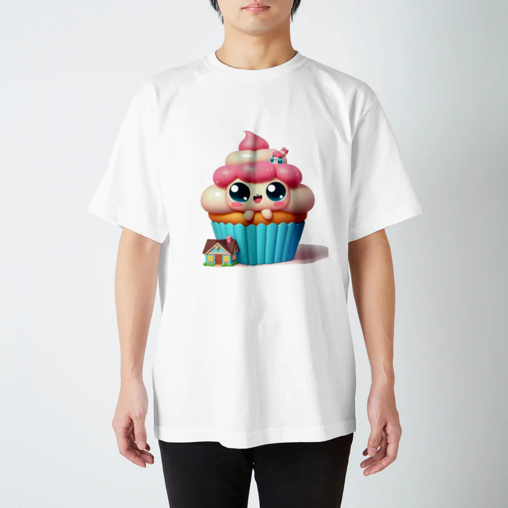 hypergoのかわいいスイーツ Regular Fit T-Shirt