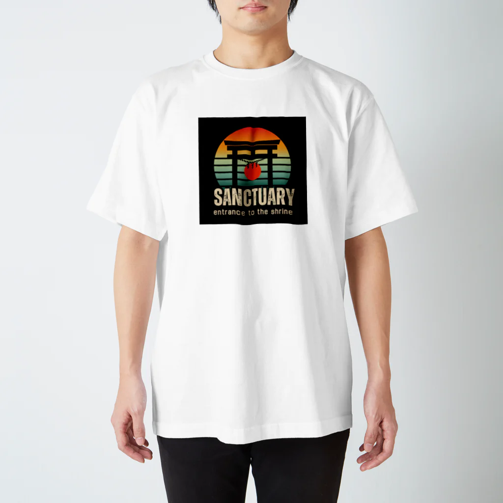 クリチコッチのレトロデザインの鳥居 Regular Fit T-Shirt