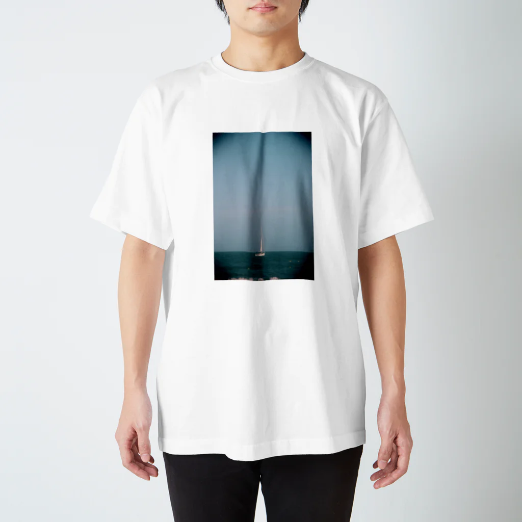 Hananoの海 Regular Fit T-Shirt