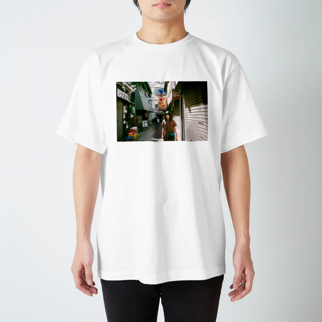qqq shopのhiru sankaku chitai Regular Fit T-Shirt
