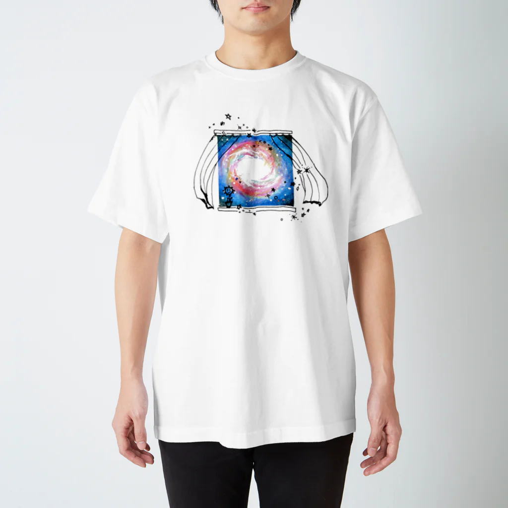 アトリエ･グリッターの宇宙の窓　その2 Regular Fit T-Shirt