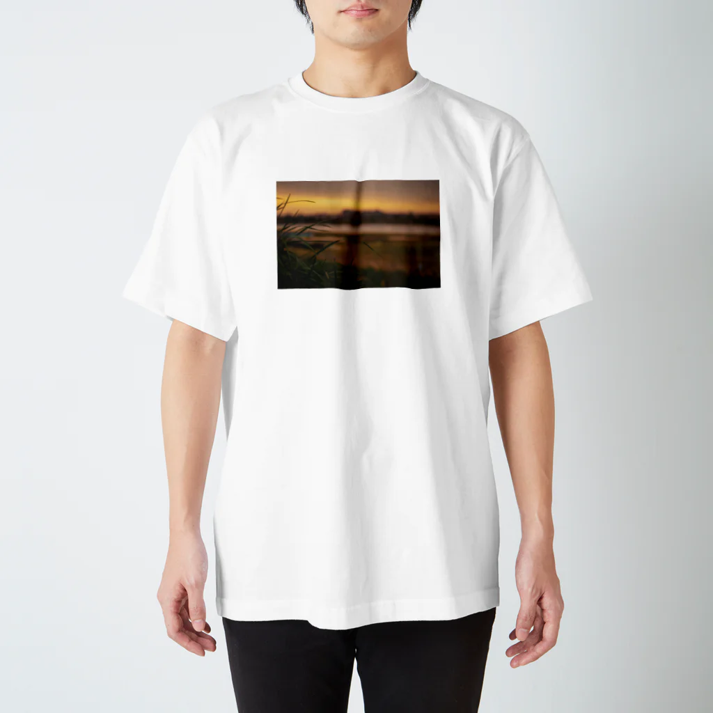 the day beforeのriver×sunset Regular Fit T-Shirt