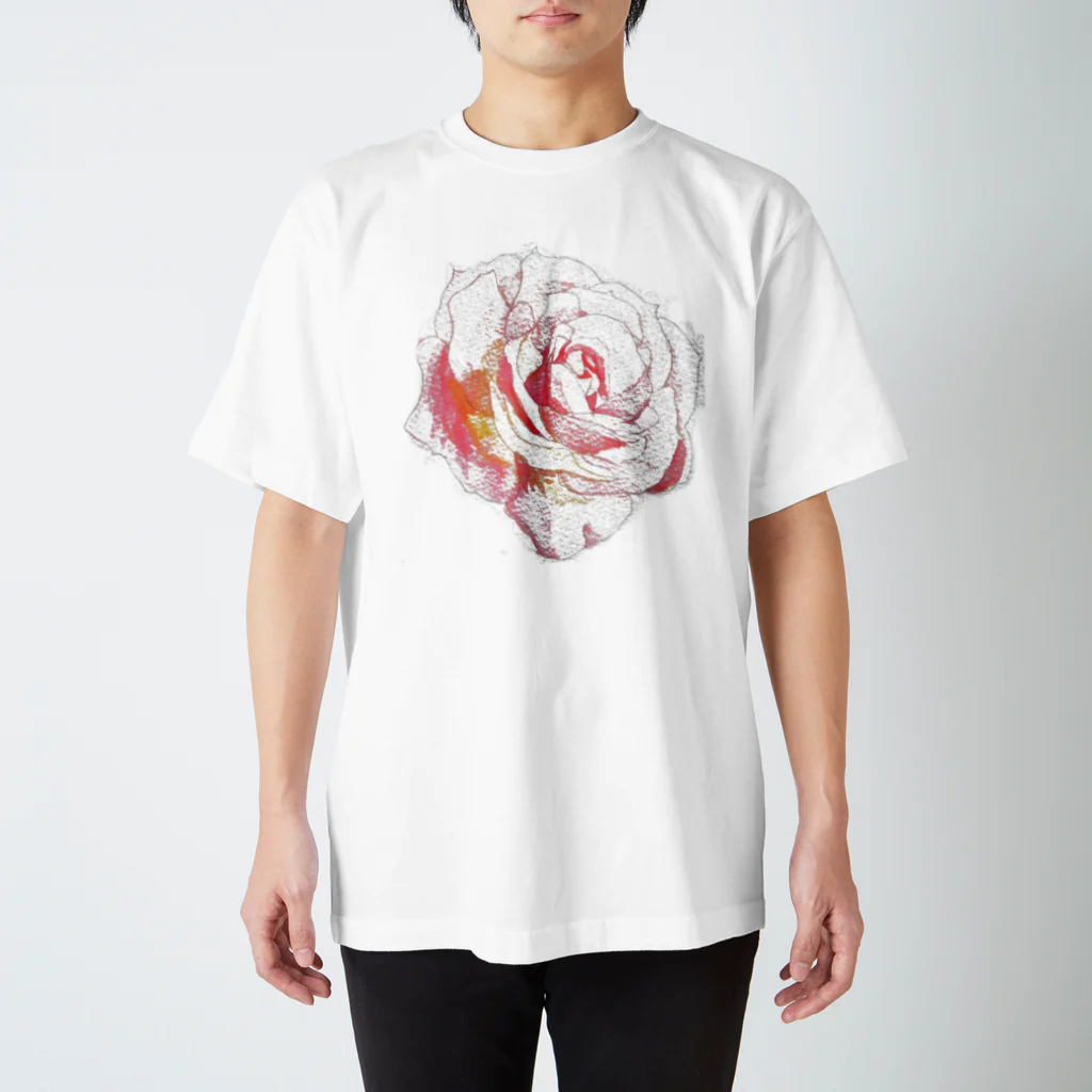 アクアリトゥンのRose Regular Fit T-Shirt